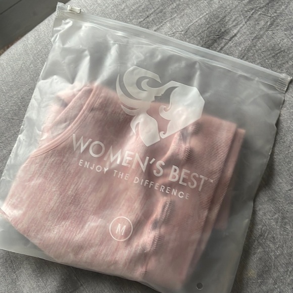 Women’s Best Move seamless bra NWT - Picture 4 of 4